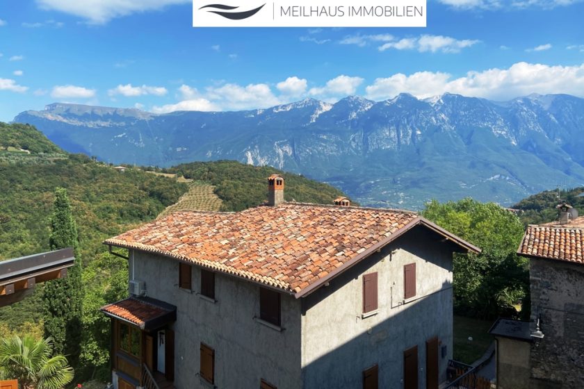 Ausblick auf die Bergkette Monte Baldo