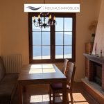 Essbereich mit Kamin